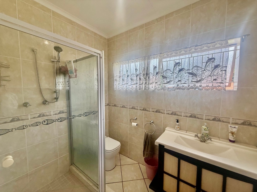 4 Bedroom Property for Sale in Schoemansville North West